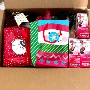 CHRISTMAS MYSTERY BOX 2-5 y/o